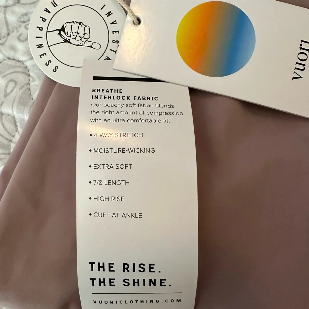 Vuori Women's Leggings in Mauve - Picture 4 of 5